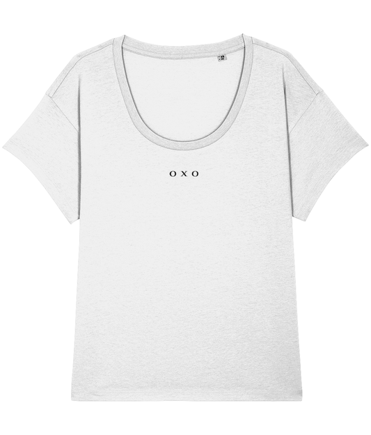 oxo: Women's Relaxed Fit Scoop Neck T-Shirt