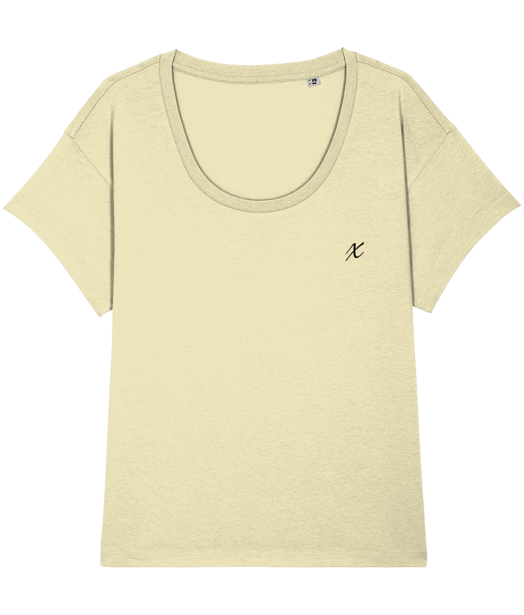 x: Women's Relaxed Fit Scoop Neck T-Shirt